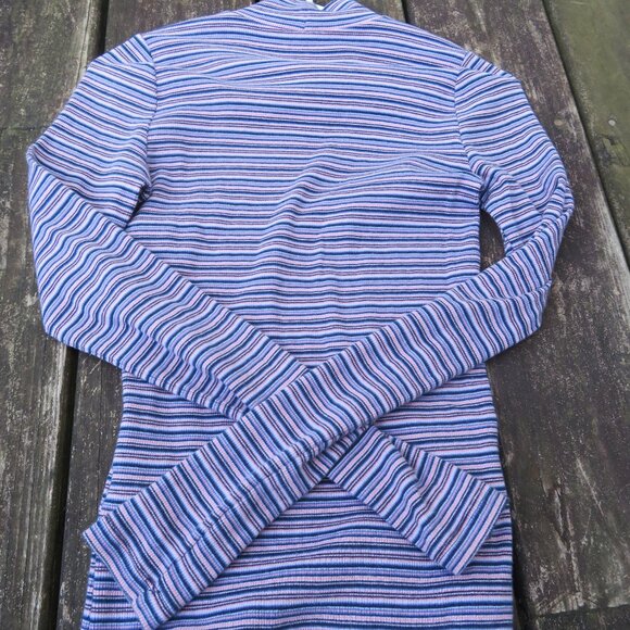 Hollister Fitted Rib Knit Striped Long Sleeve Mock Neck Shirt - Picture 5 of 9